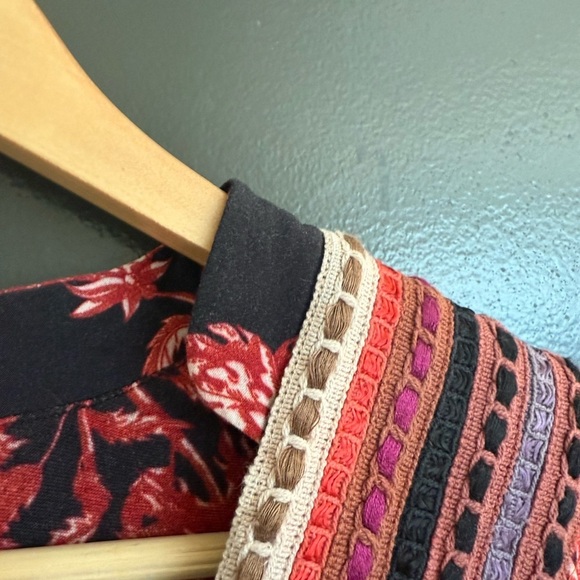 BLANK London (Anthropologie) M EUC V-Neck Blouse - Black and Red Floral- boho - Picture 5 of 14